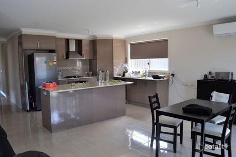 Property photo of 24 Burchill Avenue Cranbourne East VIC 3977