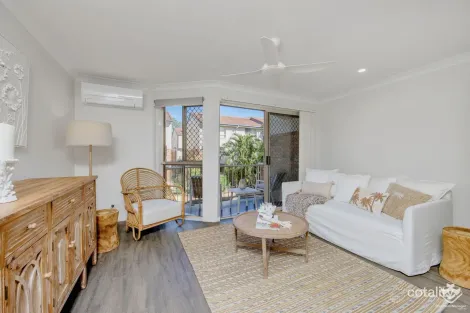 Property photo of 527 Gold Coast Highway Tugun QLD 4224
