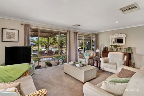 Property photo of 4 Wills Way South Yunderup WA 6208