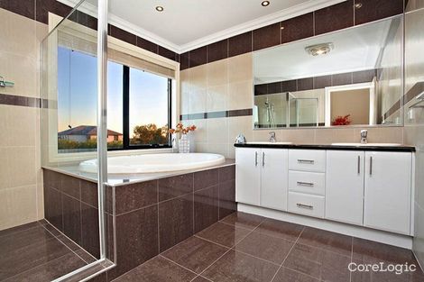 Property photo of 18 Greg Norman Drive Point Cook VIC 3030