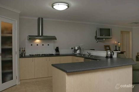 Property photo of 10 Viewbank Rise Beaconsfield VIC 3807