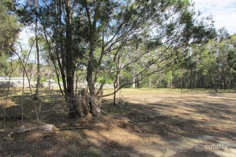 24-26 WAKE ST, MACLEAY ISLAND, QLD 4184