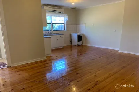 Property photo of 18 Brady Street Elizabeth Downs SA 5113