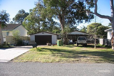 45 Woodlawn Dr, Budgewoi, NSW 2262