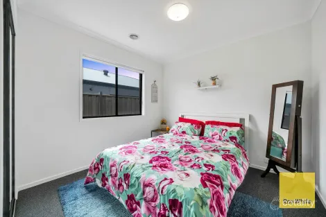 Property photo of 3 Sasha Crescent Truganina VIC 3029