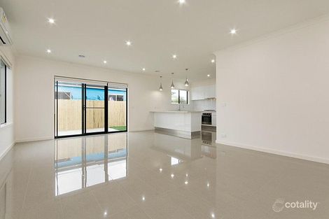 Property photo of 2/18 Anakie Road Bell Park VIC 3215