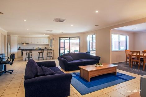 12 Mclennan Ave, Maddingley, VIC 3340