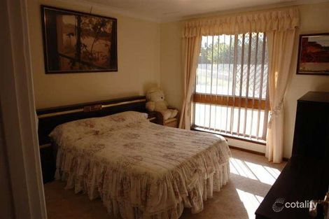 Property photo of 650 Viveash Road Swan View WA 6056