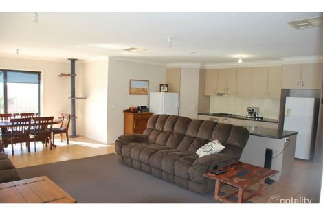 Property photo of 1 Katherine Court Barooga NSW 3644