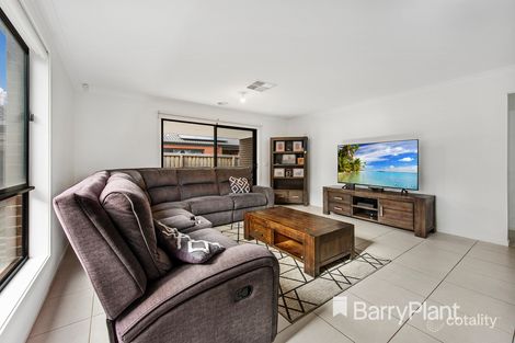 Property photo of 36 Jindalee Way Werribee VIC 3030