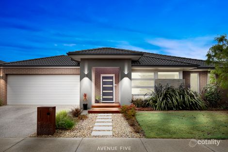 Property photo of 15 Manna Gum Drive Mount Duneed VIC 3217