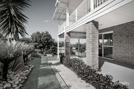 Property photo of 24 Braemar Drive Wamberal NSW 2260