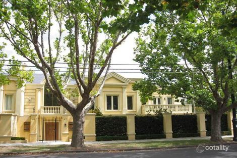 Property photo of 1/45 Clendon Road Toorak VIC 3142