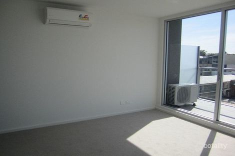 Property photo of 11/2 Willis Lane Hampton VIC 3188