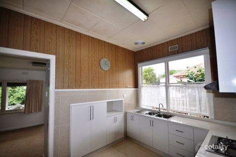 Property photo of 18 Parkside Avenue Box Hill VIC 3128
