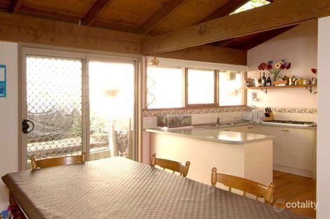 Property photo of 5 Mura Close Greensborough VIC 3088