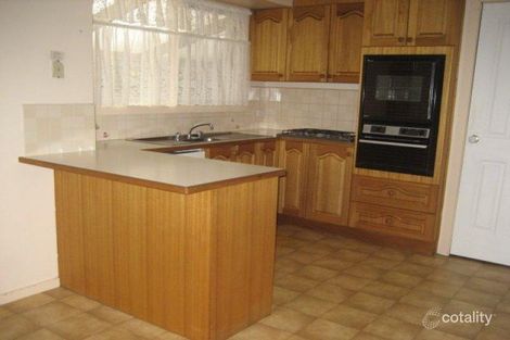 Property photo of 9 McClelland Drive Skye VIC 3977