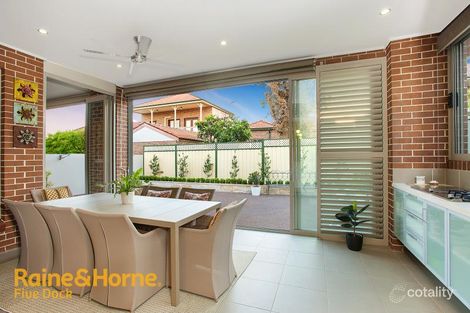 Property photo of 9 Duchess Avenue Rodd Point NSW 2046