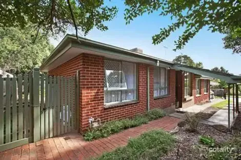 2/1 Gunyah Rd, Blackburn North, VIC 3130