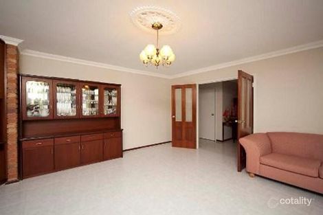 Property photo of 70 Dutton Crescent Hamersley WA 6022