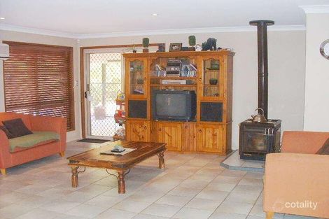 Property photo of 18 Wallace Street Flinders View QLD 4305