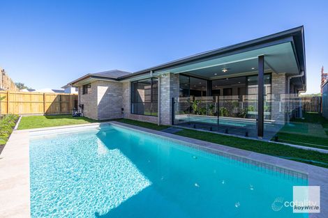 77 Mountain Ash Way, Redland Bay, QLD 4165