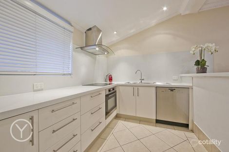 Property photo of 98 Ardross Street Applecross WA 6153