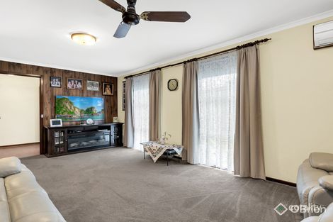 Property photo of 29 Valepark Crescent Cranbourne VIC 3977