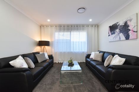 Property photo of 12 Santa Fe Close Cameron Park NSW 2285