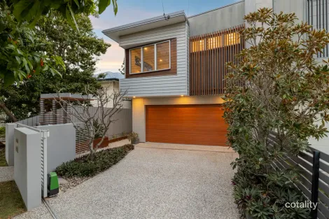 Property photo of 9 Marshall Avenue Seven Hills QLD 4170