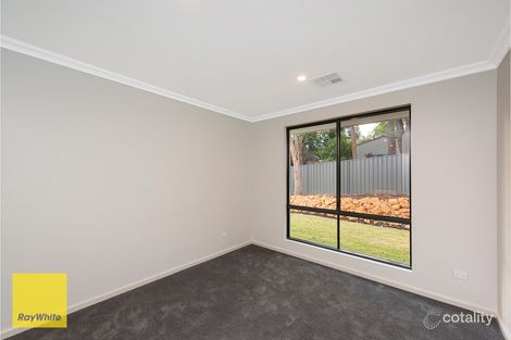 Property photo of 21 Davies Crescent Gooseberry Hill WA 6076