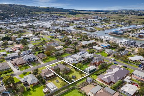 34 Davies St, Safety Beach, VIC 3936