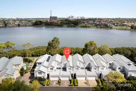 Property photo of 16 Jacaranda Drive Cabarita NSW 2137