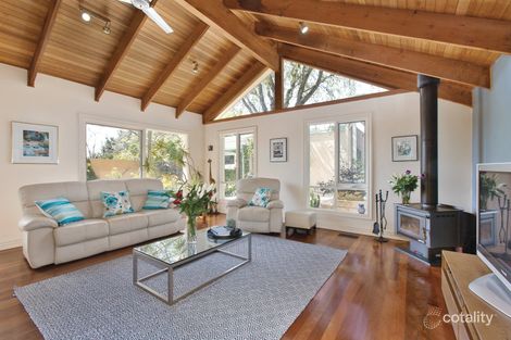 Property photo of 2 Corlett Street Mont Albert North VIC 3129