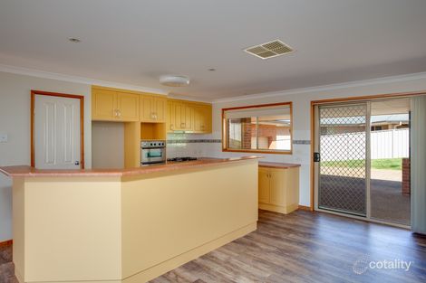 Property photo of 16 Swift Court West Wodonga VIC 3690