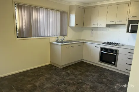 Property photo of 1/30 Wright Street Roma QLD 4455