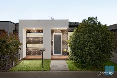 Property photo of 25 Cider Circuit Darley VIC 3340