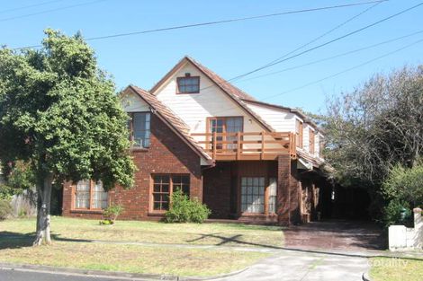 27 Queen St, Seaholme, VIC 3018