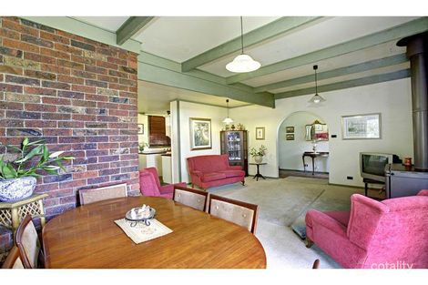 Property photo of 24 Colchester Drive Doncaster East VIC 3109