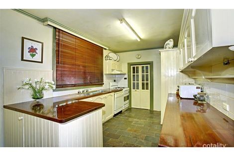 Property photo of 24 Colchester Drive Doncaster East VIC 3109