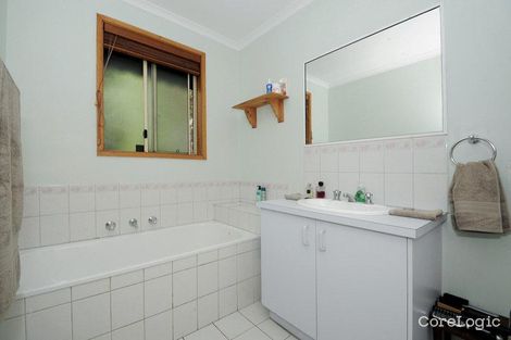 Property photo of 96 Carrum Woods Drive Carrum Downs VIC 3201