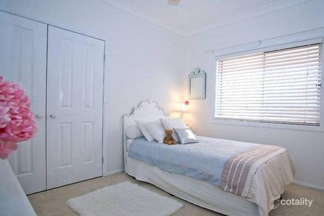 Property photo of 5 Majorca Crescent Varsity Lakes QLD 4227