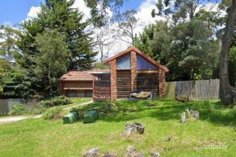 32 Walnut Dr, Kilsyth, VIC 3137