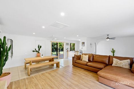 Property photo of 17 Helm Crescent Wurtulla QLD 4575