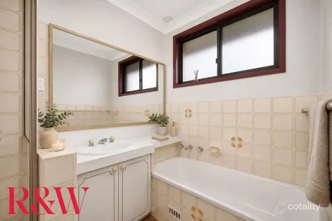 Property photo of 21 Bainbridge Avenue Ingleburn NSW 2565