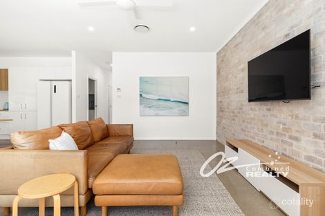 Property photo of 35 Basin View Parade Basin View NSW 2540