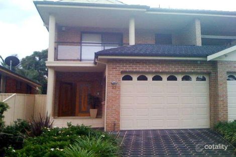 15 Duke St, East Hills, NSW 2213