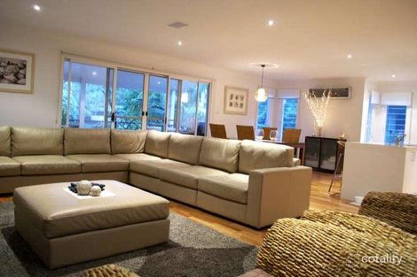 Property photo of 14 Pass Avenue Thirroul NSW 2515