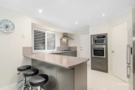 Property photo of 36 Gallinago Corner Harrisdale WA 6112