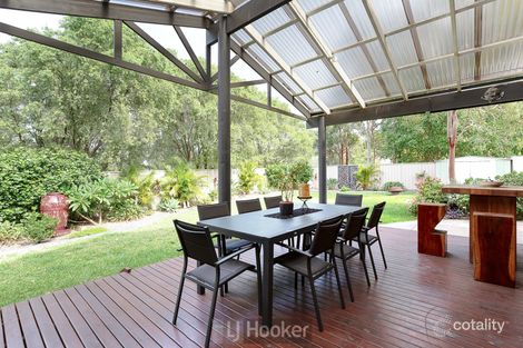 Property photo of 11 Bampton Close Lakelands NSW 2282